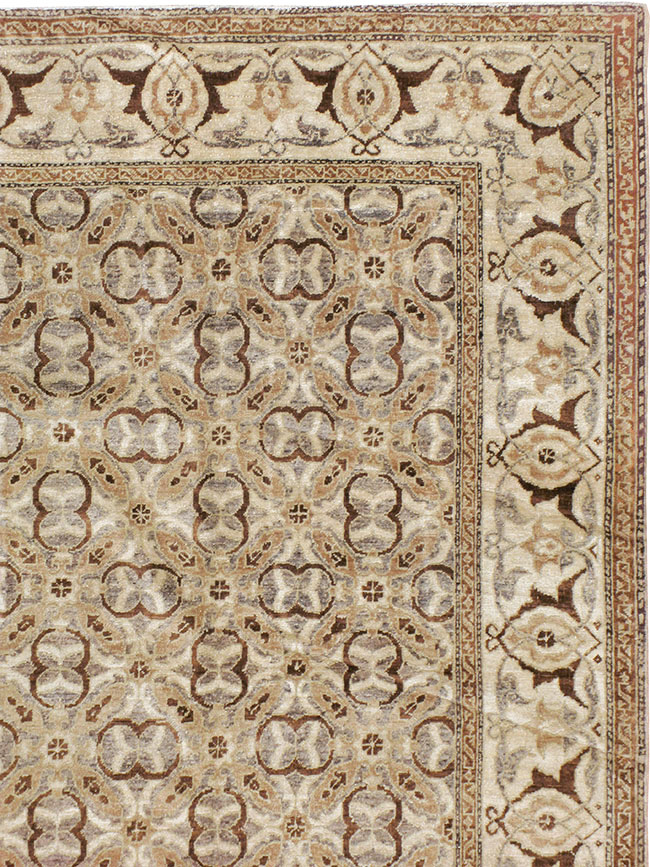 Antique Indian Lahore Room Size Carpet, No.8258 - Gsblank