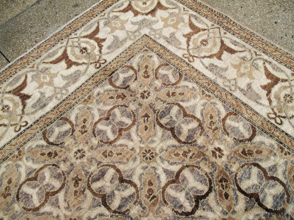 Antique Indian Lahore Room Size Carpet, No.8258 - Gsblank