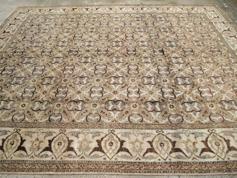 Antique Indian Lahore Room Size Carpet, No.8258 - Gsblank