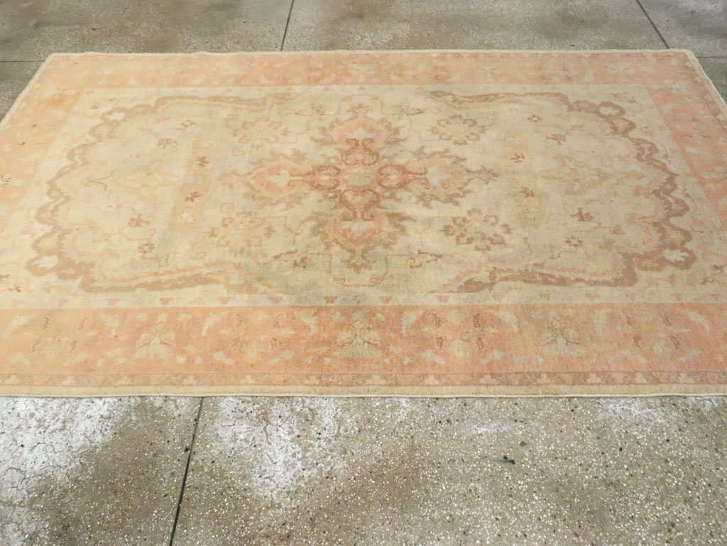 Vintage Indian Amritsar Rug, No.8264 - Gsblank