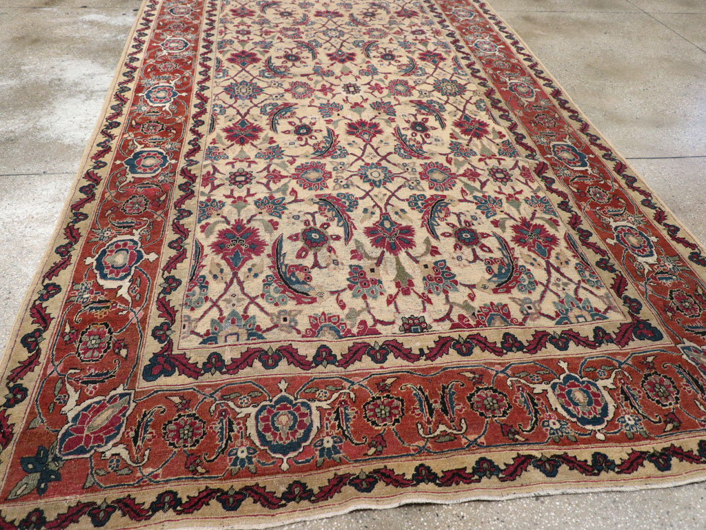 Antique Persian Tabriz Gallery Carpet, No.8295 - Gsblank