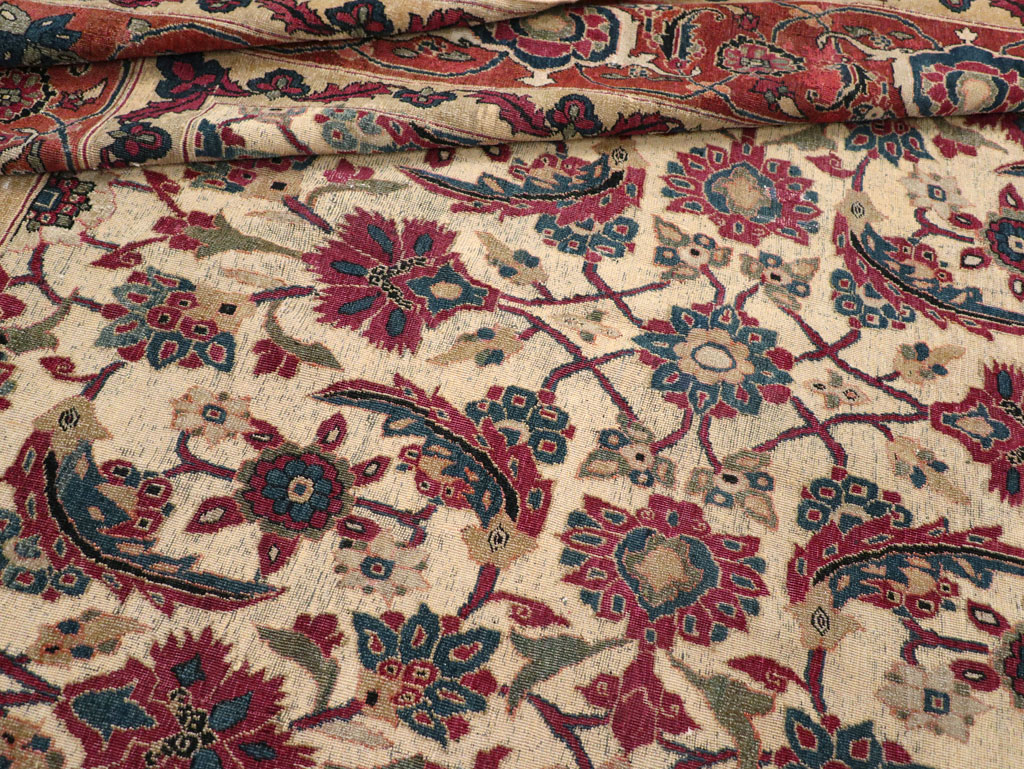 Antique Persian Tabriz Gallery Carpet, No.8295 - Gsblank