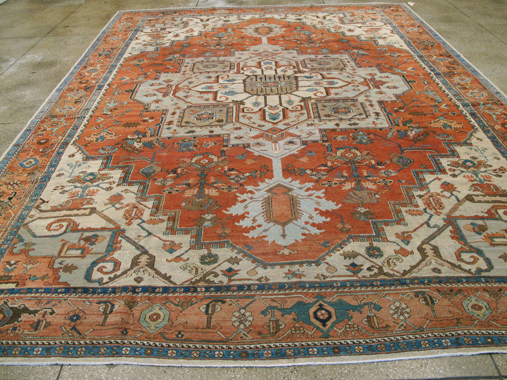 Antique Persian Serapi Carpet, No.8319 - Gsblank