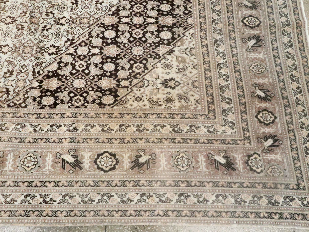 Antique Persian Tabriz Carpet, No.8320 - Gsblank