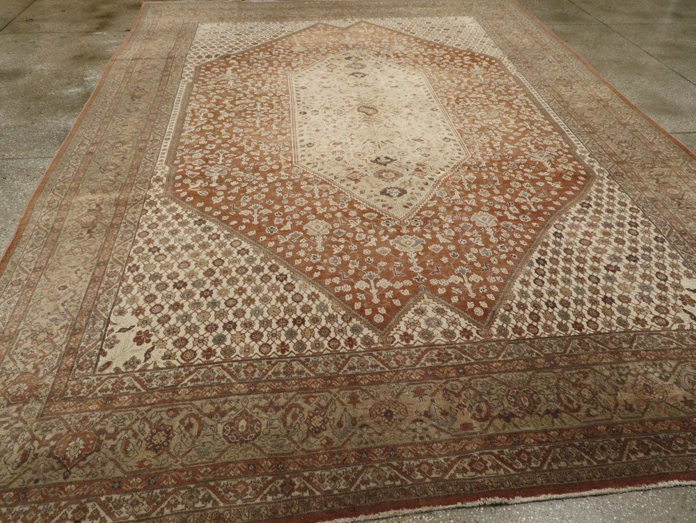 Antique Persian Tabriz Carpet, No.8342 - Gsblank