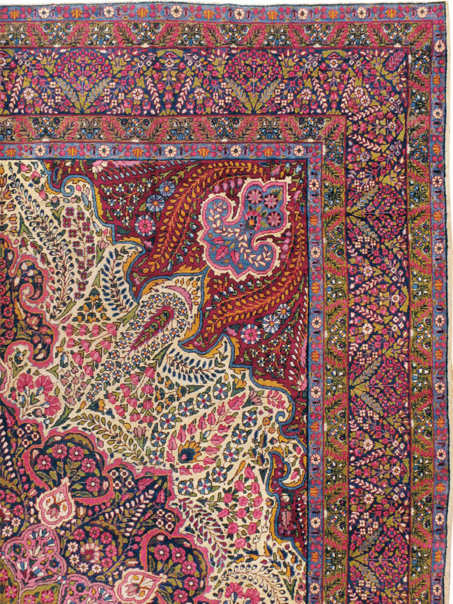 Vintage Persian Yazd Carpet, No.8344 - Gsblank