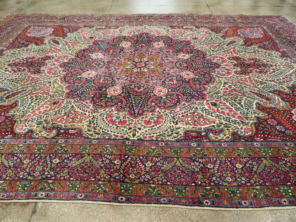 Vintage Persian Yazd Carpet, No.8344 - Gsblank