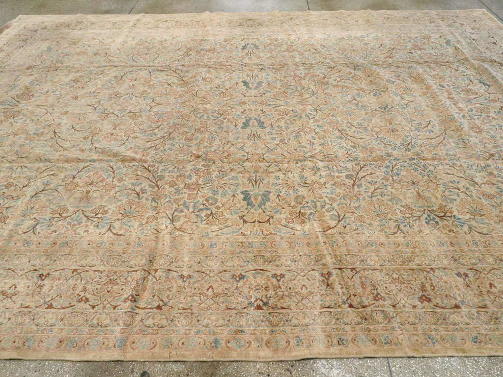 Antique Persian Kerman Carpet, No.8380 - Gsblank