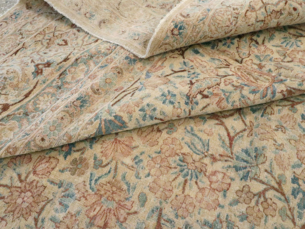 Antique Persian Kerman Carpet, No.8380 - Gsblank