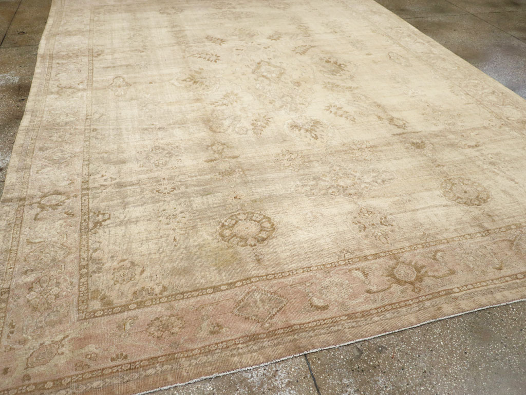 Antique Persian Sultanabad Carpet, No.8383 - Gsblank