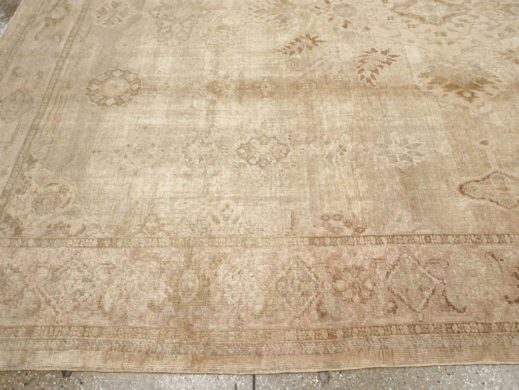 Antique Persian Sultanabad Carpet, No.8383 - Gsblank