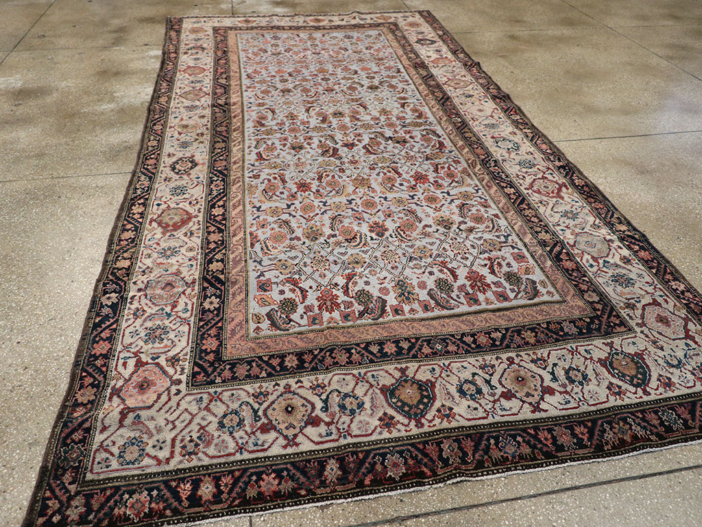 Antique Persian Malayer Gallery Carpet, No.8389 - Gsblank