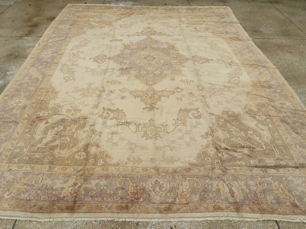 Vintage Turkish Oushak Carpet, No.8405 - Gsblank