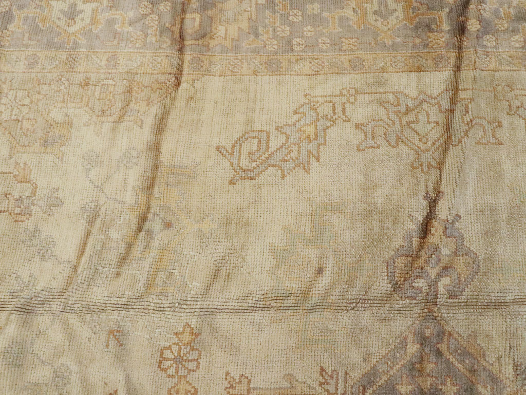 Vintage Turkish Oushak Carpet, No.8405 - Gsblank
