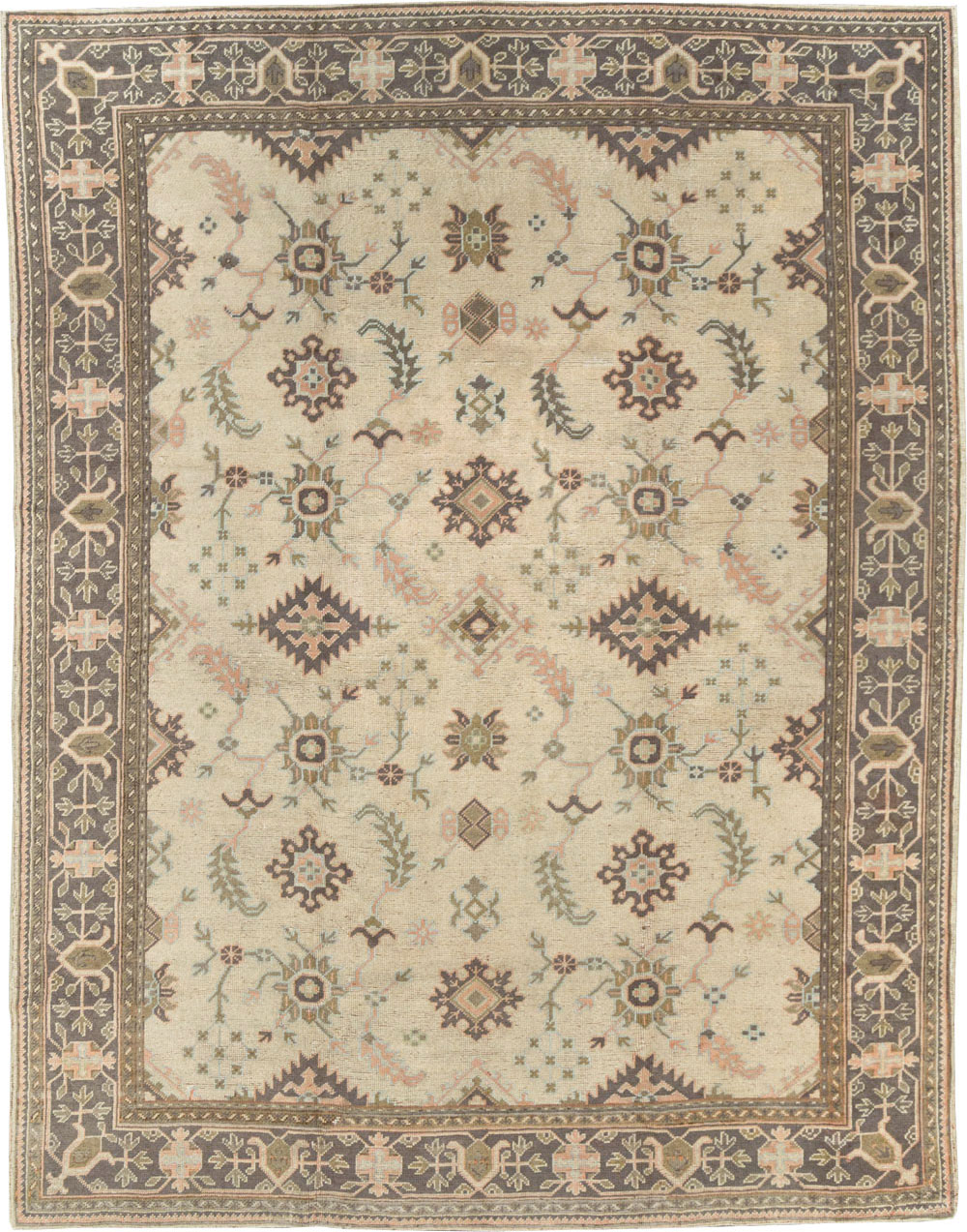 Antique Turkish Oushak Carpet, No.8411 - Gsblank
