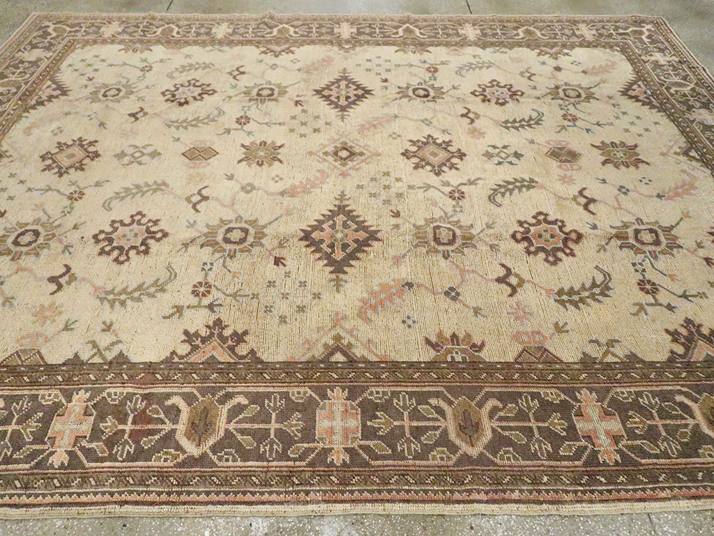Antique Turkish Oushak Carpet, No.8411 - Gsblank
