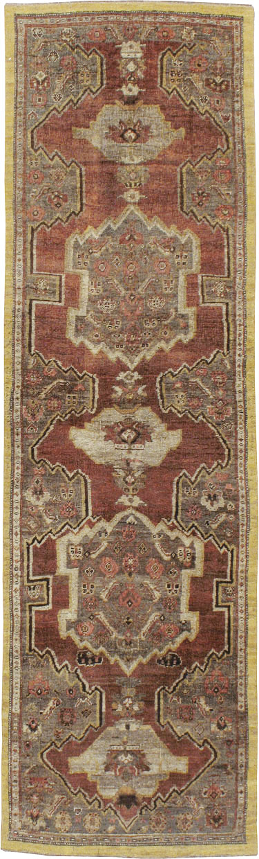 Antique Persian Bidjar Runner, No.8413 - Gsblank