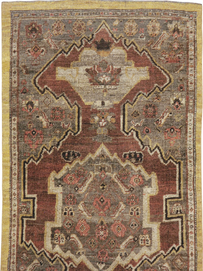 Antique Persian Bidjar Runner, No.8413 - Gsblank