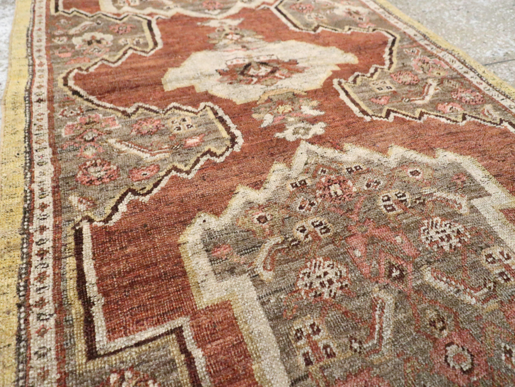 Antique Persian Bidjar Runner, No.8413 - Gsblank