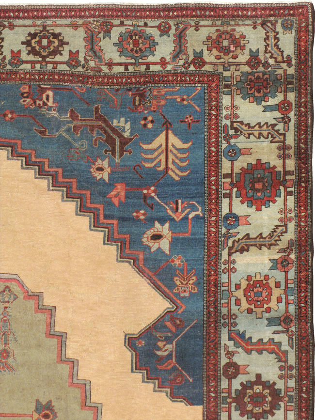 Antique Persian Bakshaish Carpet, No.8455 - Gsblank