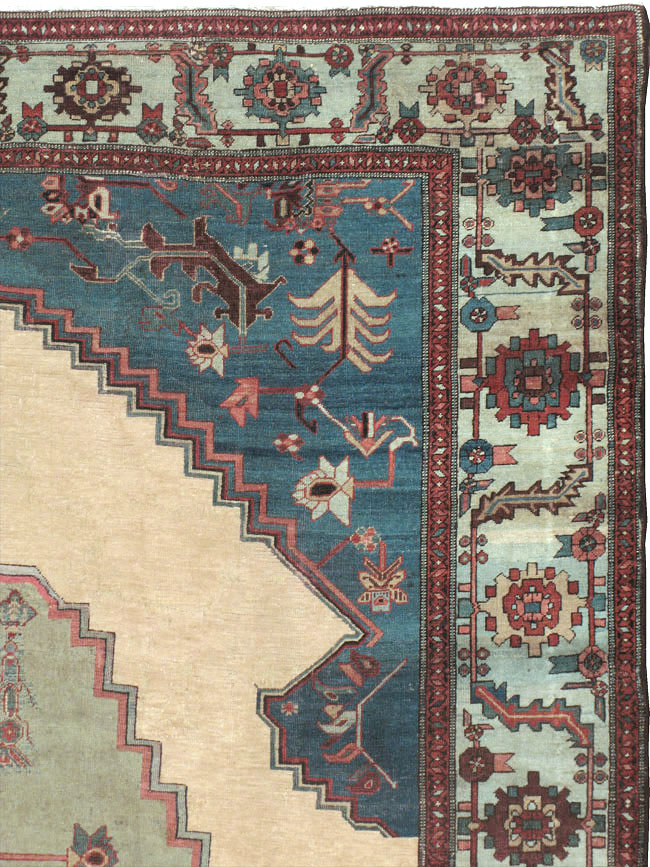 Antique Persian Bakshaish Carpet, No.8455 - Gsblank