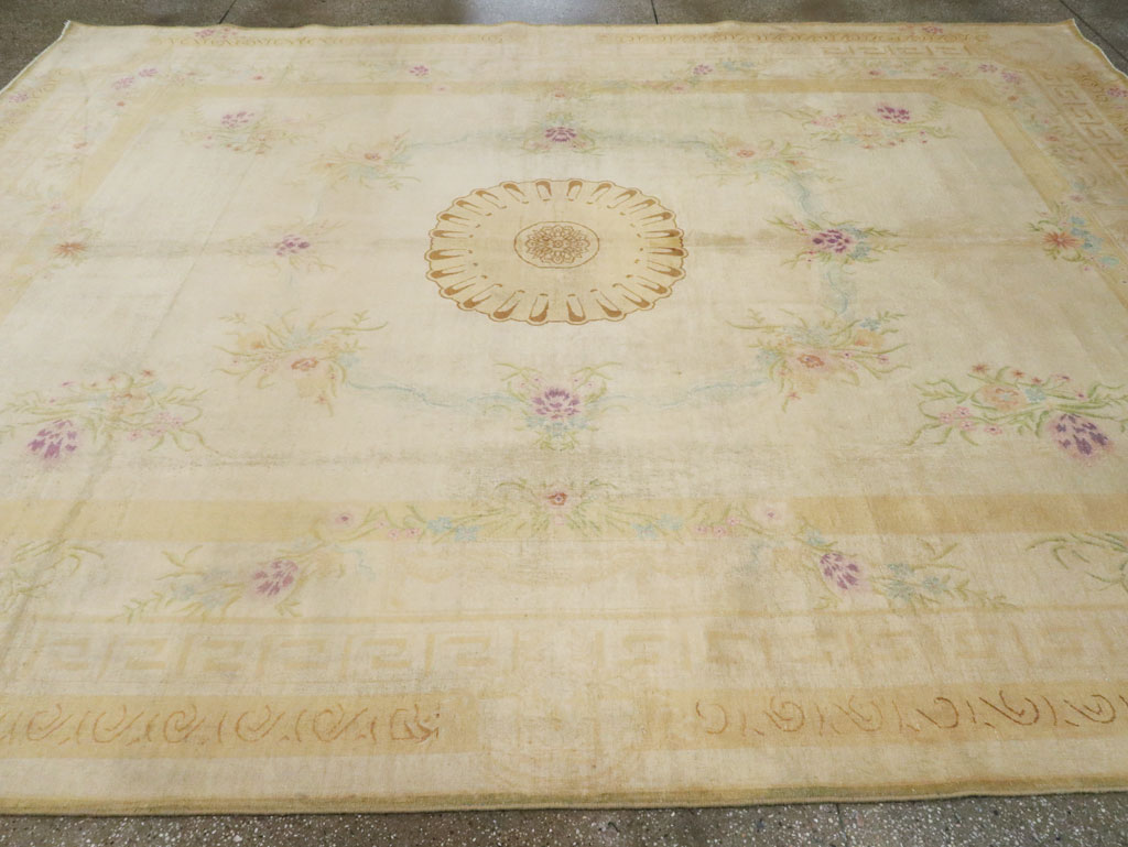 Vintage European Inspired Persian Kashan Carpet, No.8468 - Gsblank