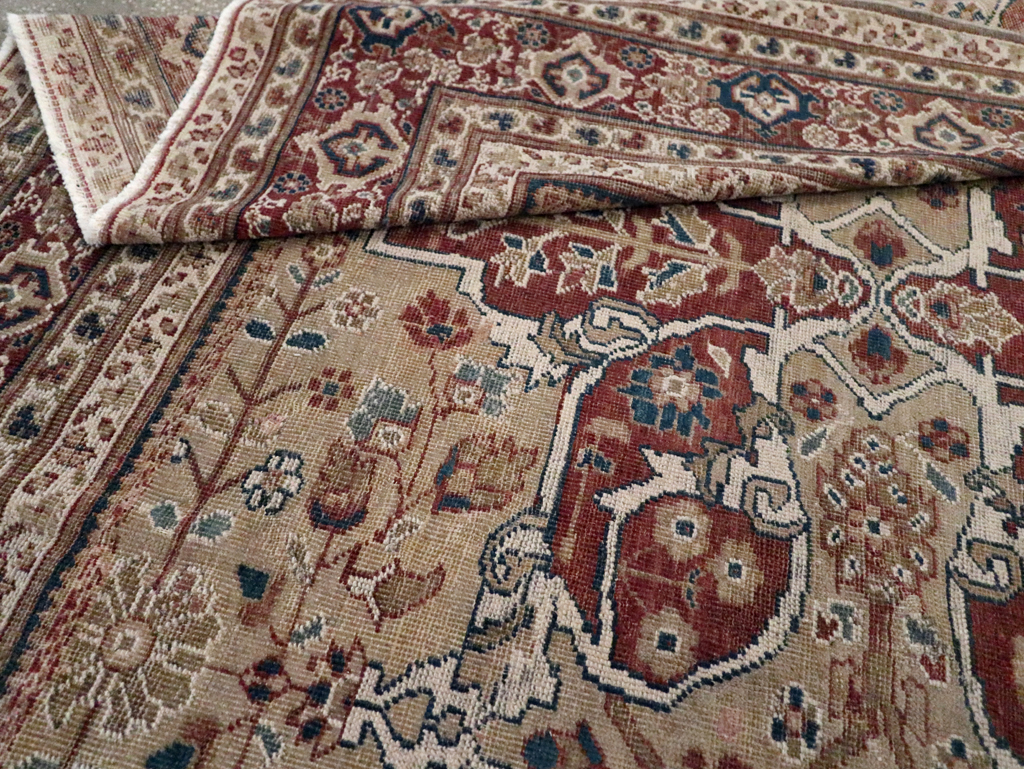 Antique Persian Mahal Carpet, No.8470 - Gsblank