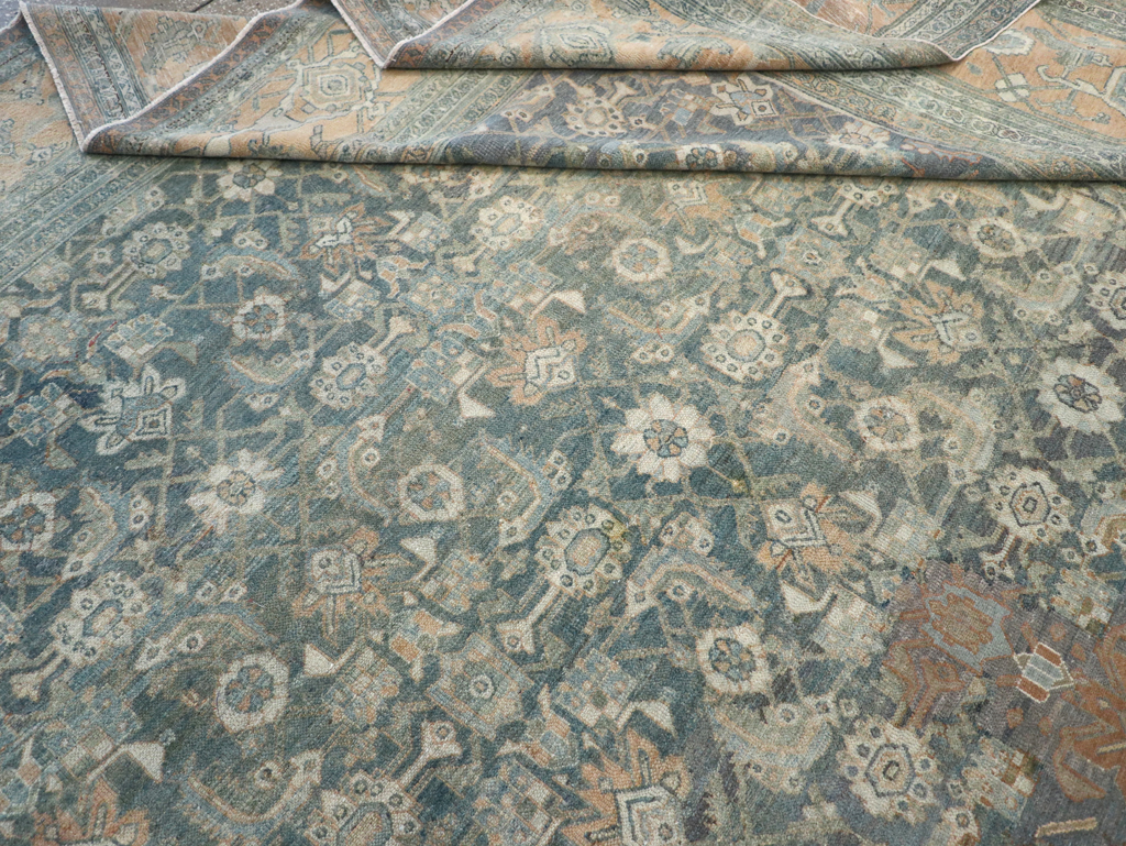 Antique Persian Bibikabad Carpet, No.8484 - Gsblank