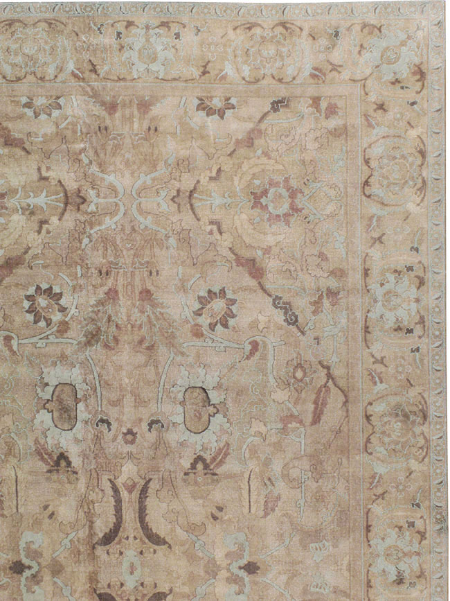 Antique Indian Agra Carpet, No.8497 - Gsblank