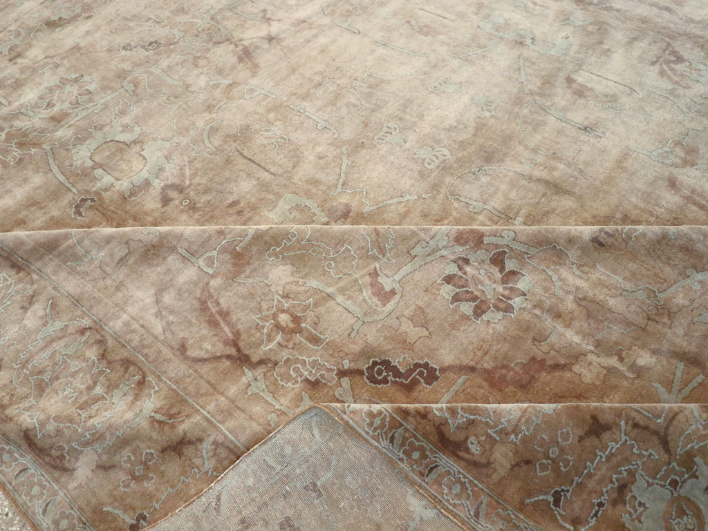 Antique Indian Agra Carpet, No.8497 - Gsblank