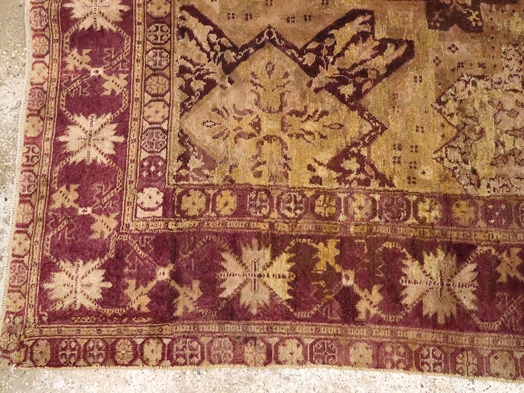 Antique Indian Agra Carpet, No.8526 - Gsblank