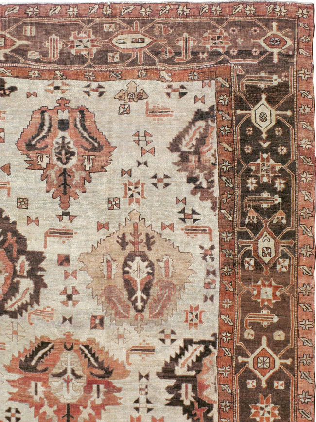 Antique Persian Heriz Carpet, No.8540 - Gsblank