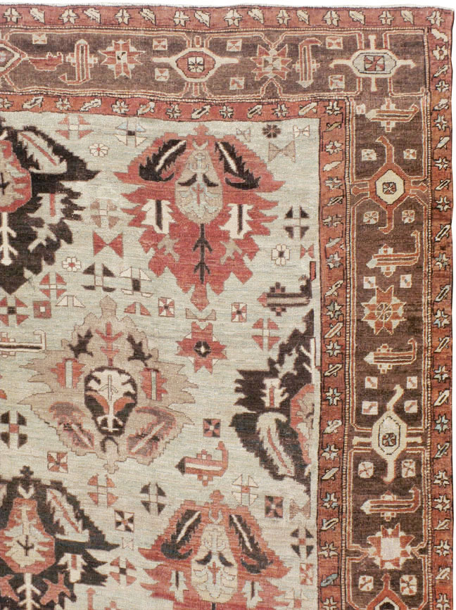 Antique Persian Heriz Carpet, No.8540 - Gsblank