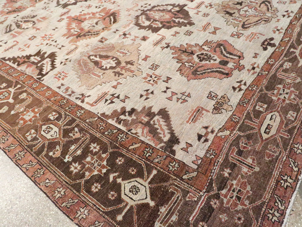 Antique Persian Heriz Carpet, No.8540 - Gsblank