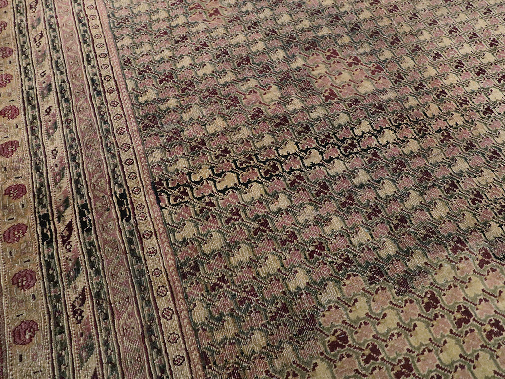 Antique Indian Agra Square Carpet, No.8541 - Gsblank