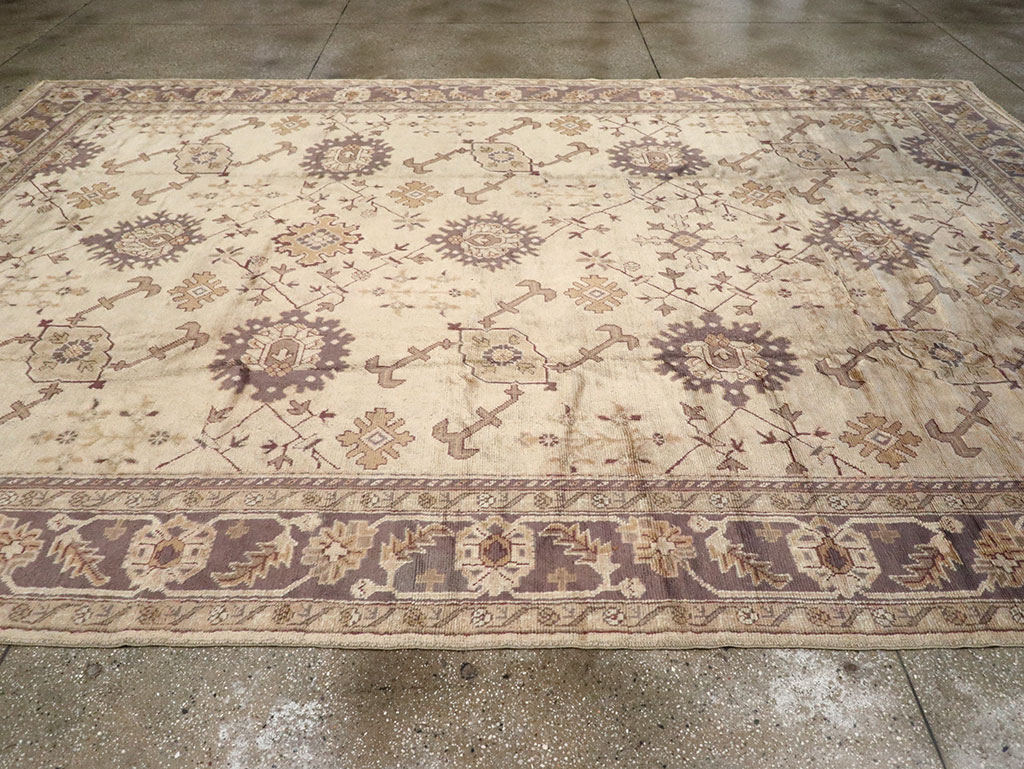 Vintage Turkish Oushak Carpet, No.8609 - Gsblank