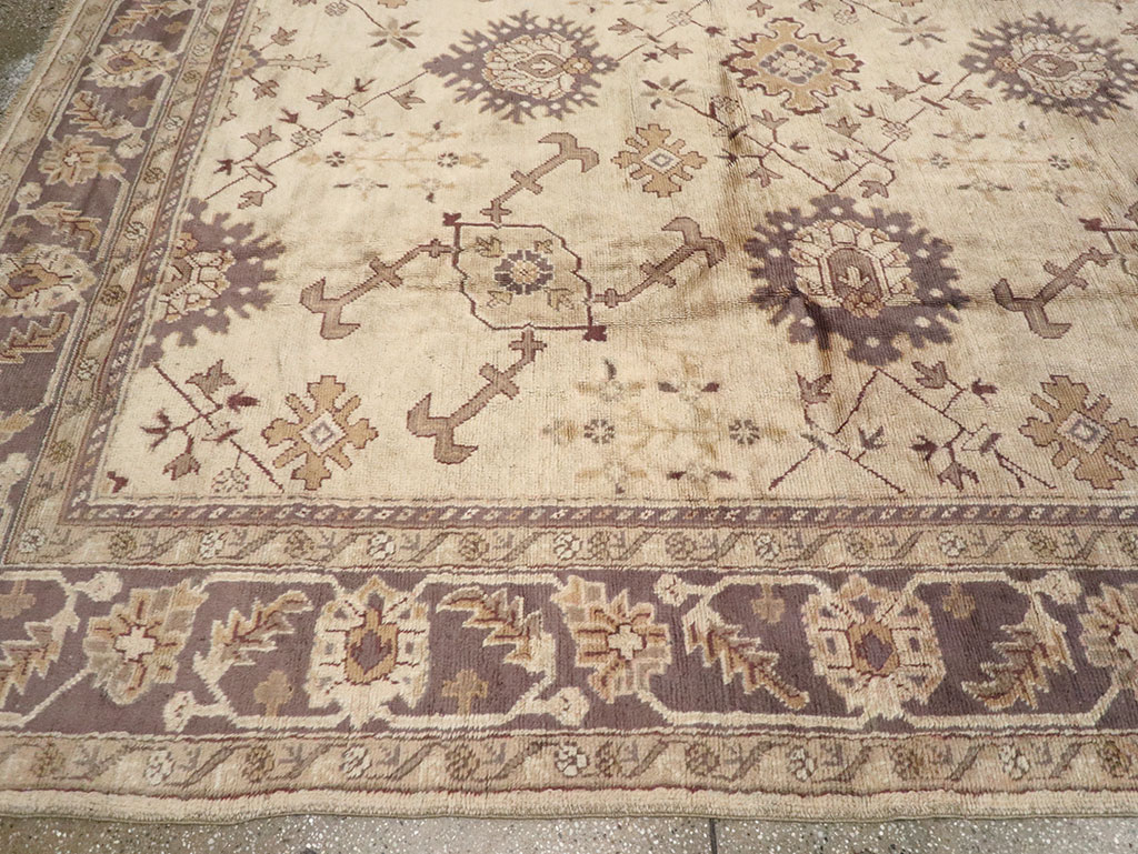 Vintage Turkish Oushak Carpet, No.8609 - Gsblank