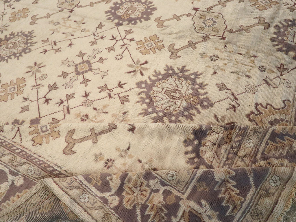 Vintage Turkish Oushak Carpet, No.8609 - Gsblank