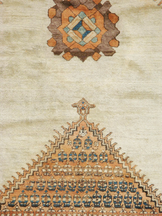 Antique Persian Bakshaish Carpet, No.8610 - Gsblank