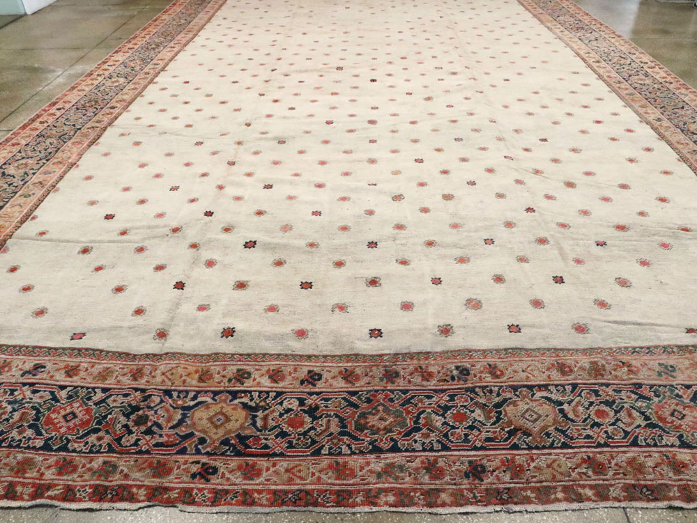 Antique Persian Mahal Carpet, No.8611 - Gsblank