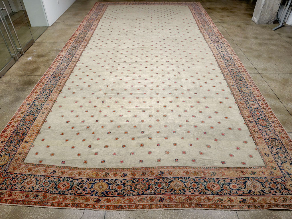 Antique Persian Mahal Carpet, No.8611 - Gsblank
