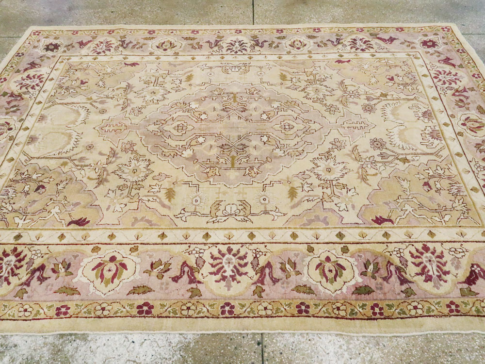 Antique Indian Agra Carpet, No.8730 - Gsblank