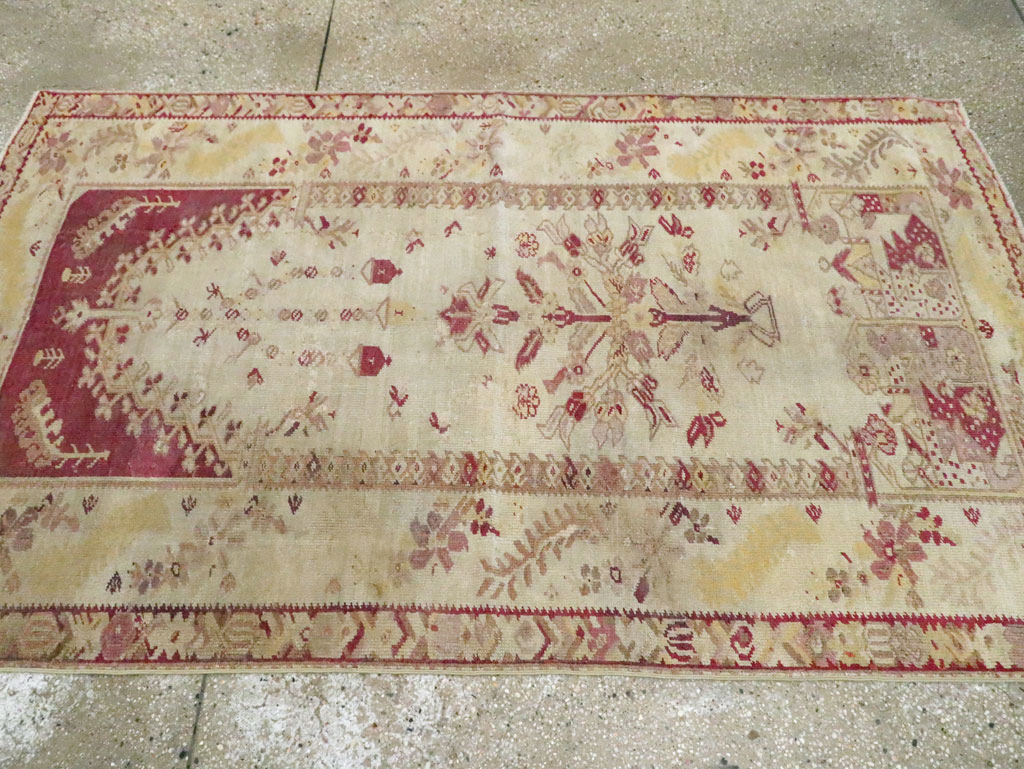 Antique Turkish Ghiordes Rug, No.8740 - Gsblank