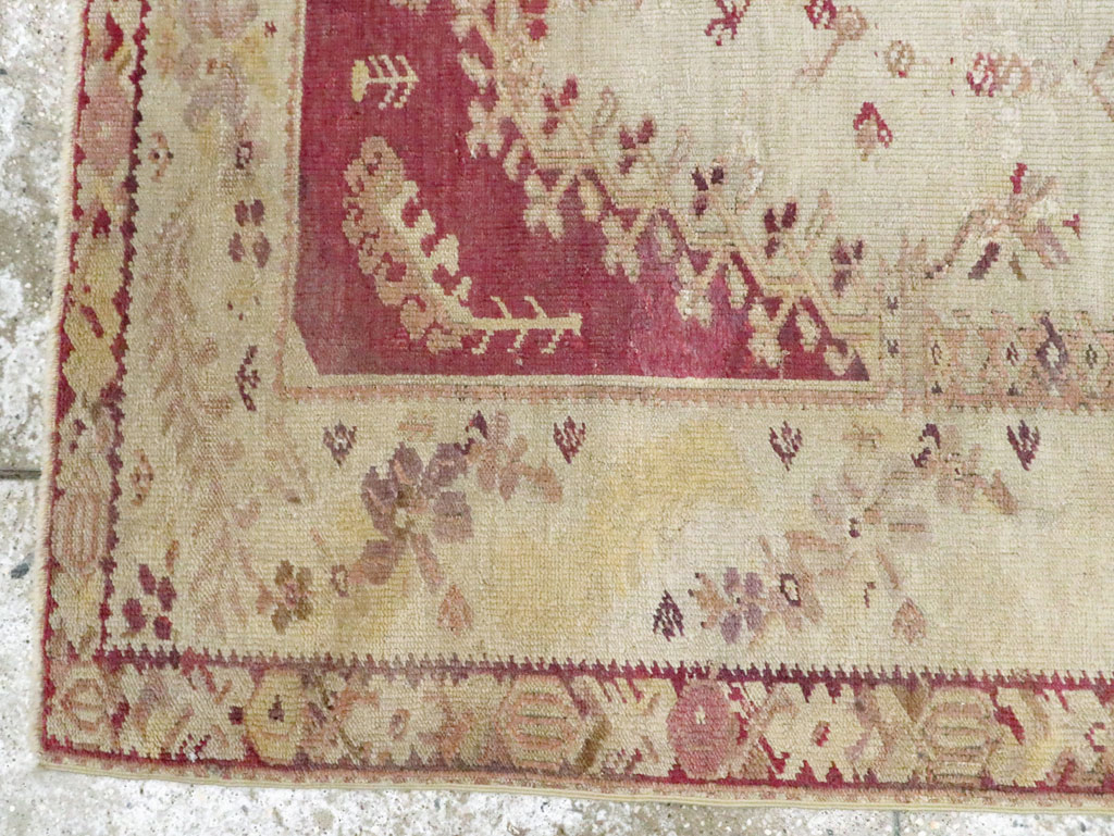 Antique Turkish Ghiordes Rug, No.8740 - Gsblank