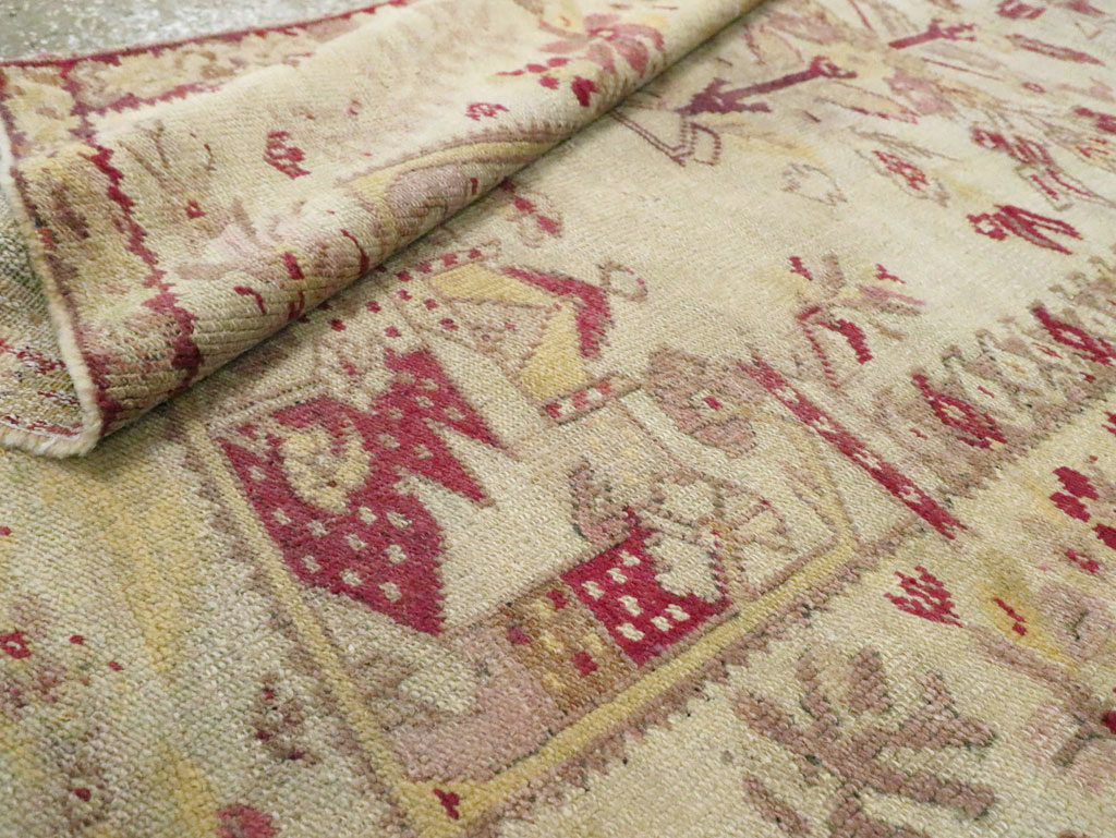 Antique Turkish Ghiordes Rug, No.8740 - Gsblank