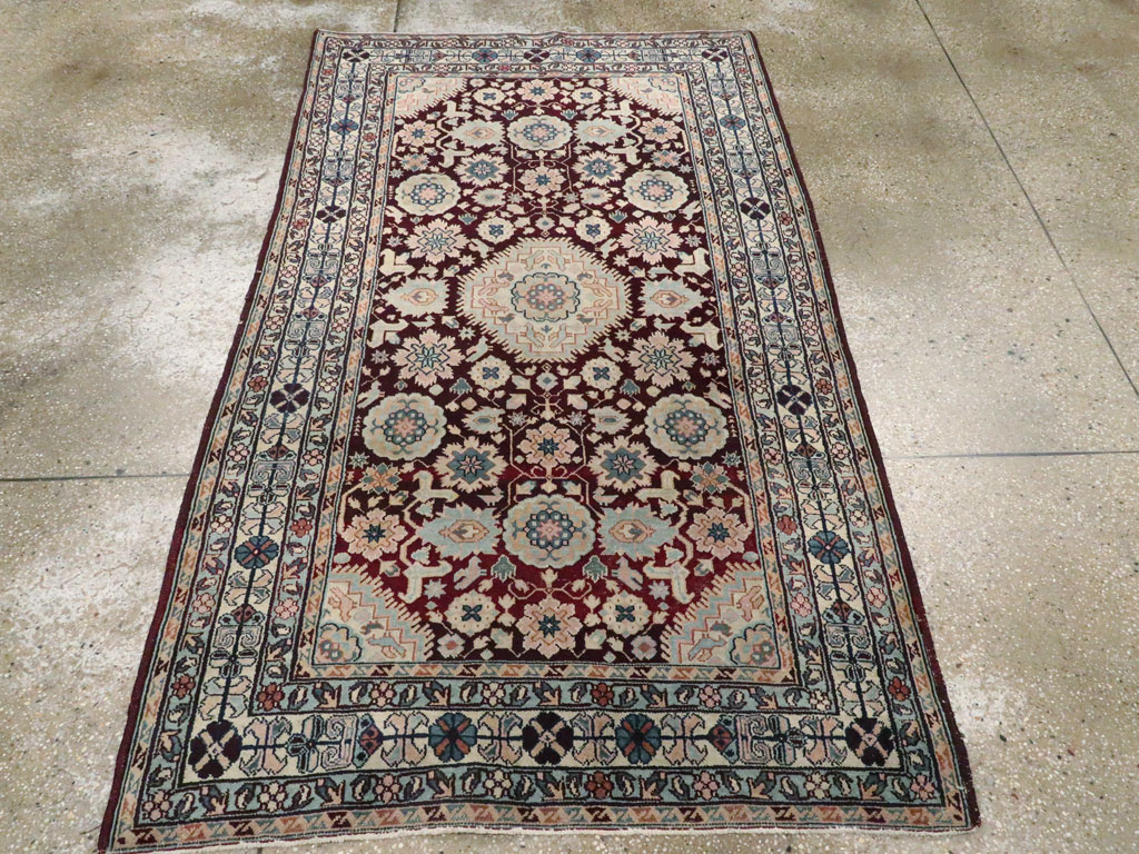 Antique Indian Agra Rug, No.8745 - Gsblank