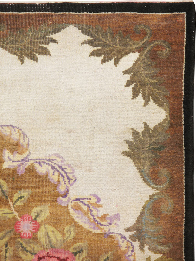 Vintage European Continental Carpet, No.8774 - Gsblank