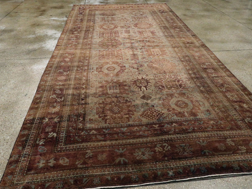 Antique Indian Agra Gallery Carpet, No.8782 - Gsblank