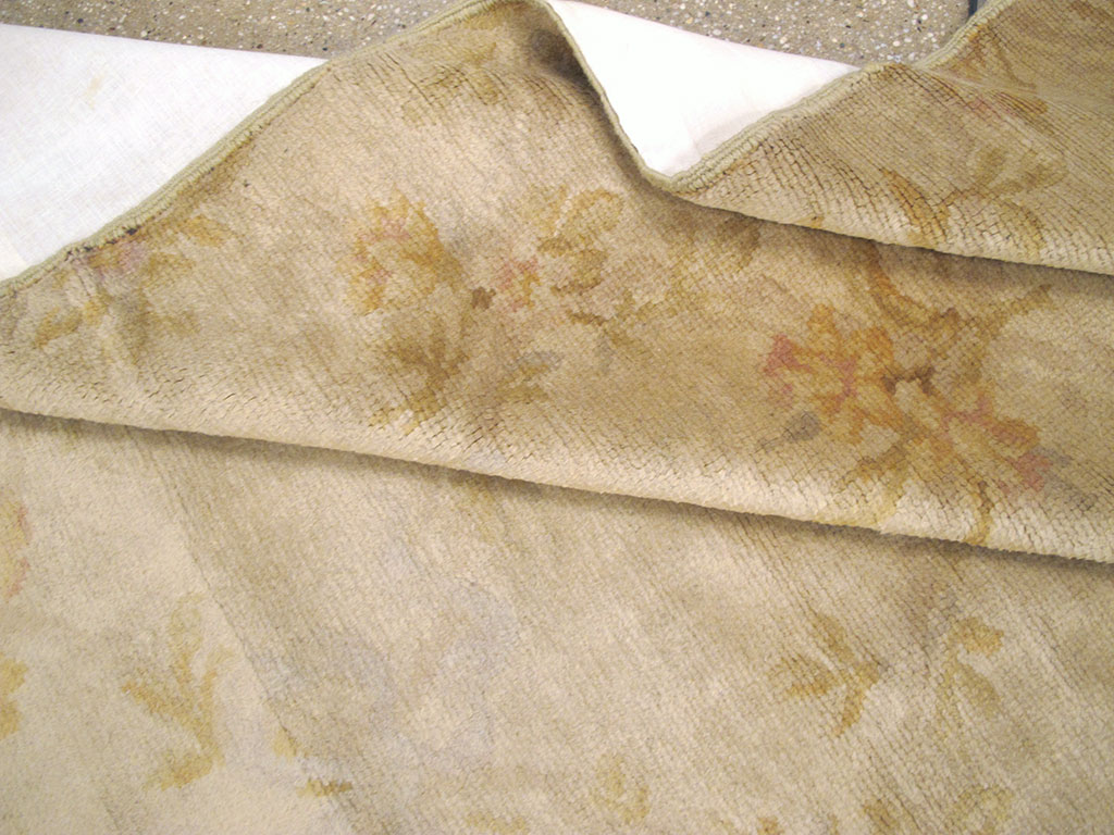 Vintage European Savonnerie Carpet, No.8783 - Gsblank