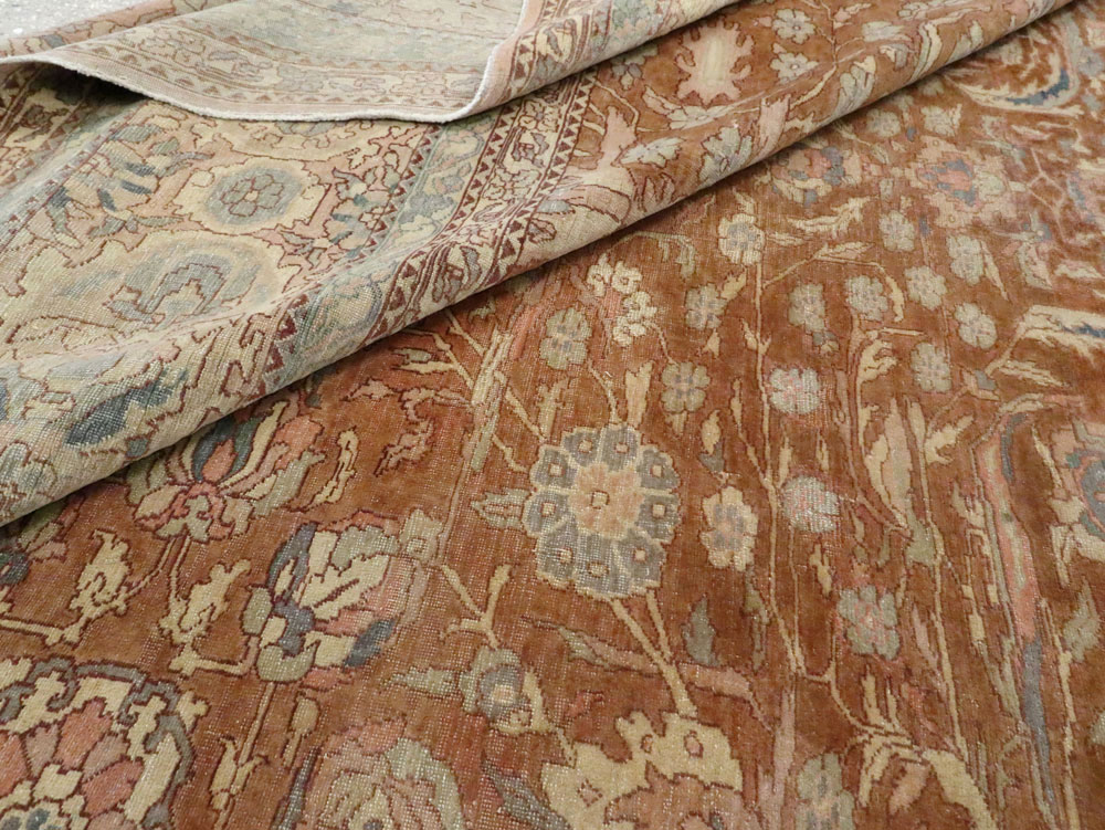 Antique Turkish Herekeh Square Carpet, No.8786 - Gsblank